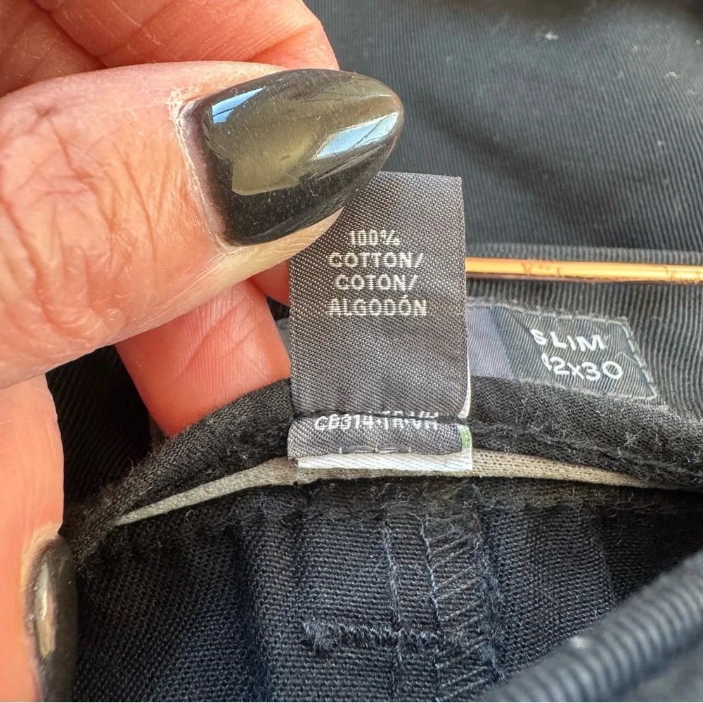 2 FOR $20 Van Heusen Men’s Black Slim Pants StretchChino Trousers Cotton 42 X 30 - Picture 7 of 8